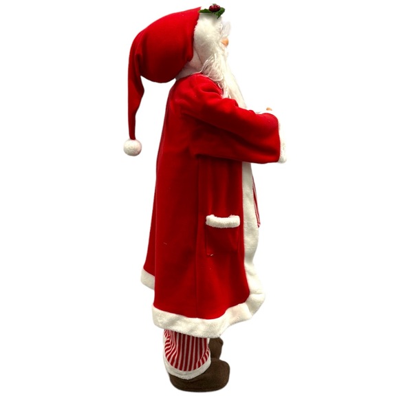 Vintage Four Foot Santa In Pajamas - Picture 13 of 16